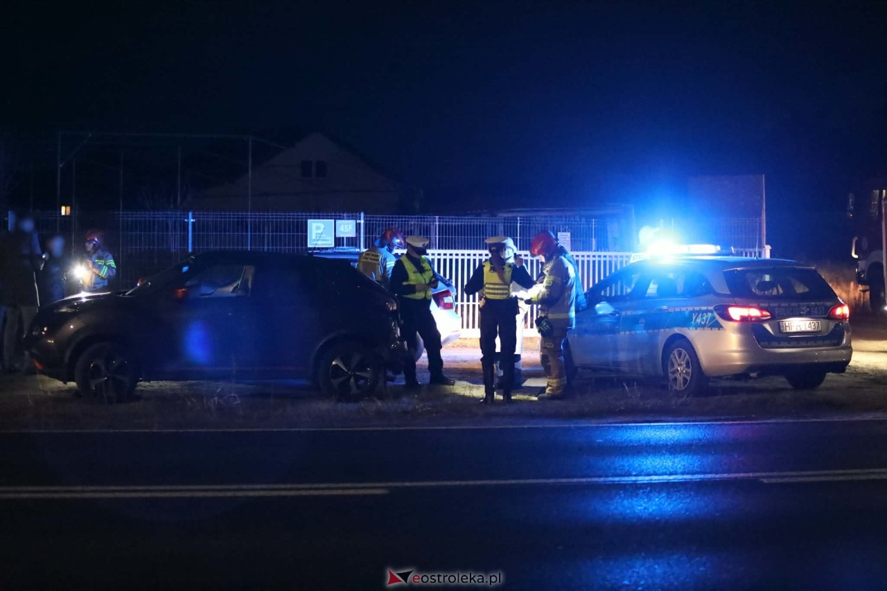 Kolizja na Mazurskiej w Antoniach [08.12.2025] - zdjęcie #6 - eOstroleka.pl