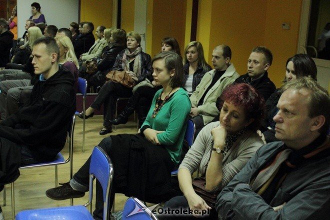 Promocja kalendarza Wybierz Miśka [05.11.2011] - zdjęcie #3 - eOstroleka.pl