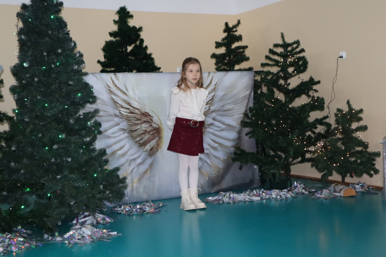 Rozśpiewane przedszkolaki wprowadzają w świąteczny nastrój! III Międzyprzedszkolny Konkurs Kolęd i Pastorałek w Dylewie fot. Gmina Kadzidło[28.11.2025] - zdjęcie #38 - eOstroleka.pl