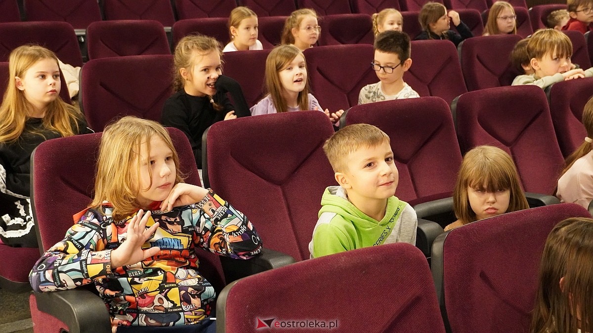 Podsumowanie projektu Literatura to nie bzdura w OCK [10.12.2025] - zdjęcie #47 - eOstroleka.pl