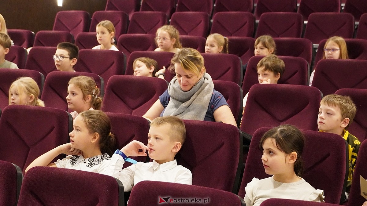 Podsumowanie projektu Literatura to nie bzdura w OCK [10.12.2025] - zdjęcie #6 - eOstroleka.pl