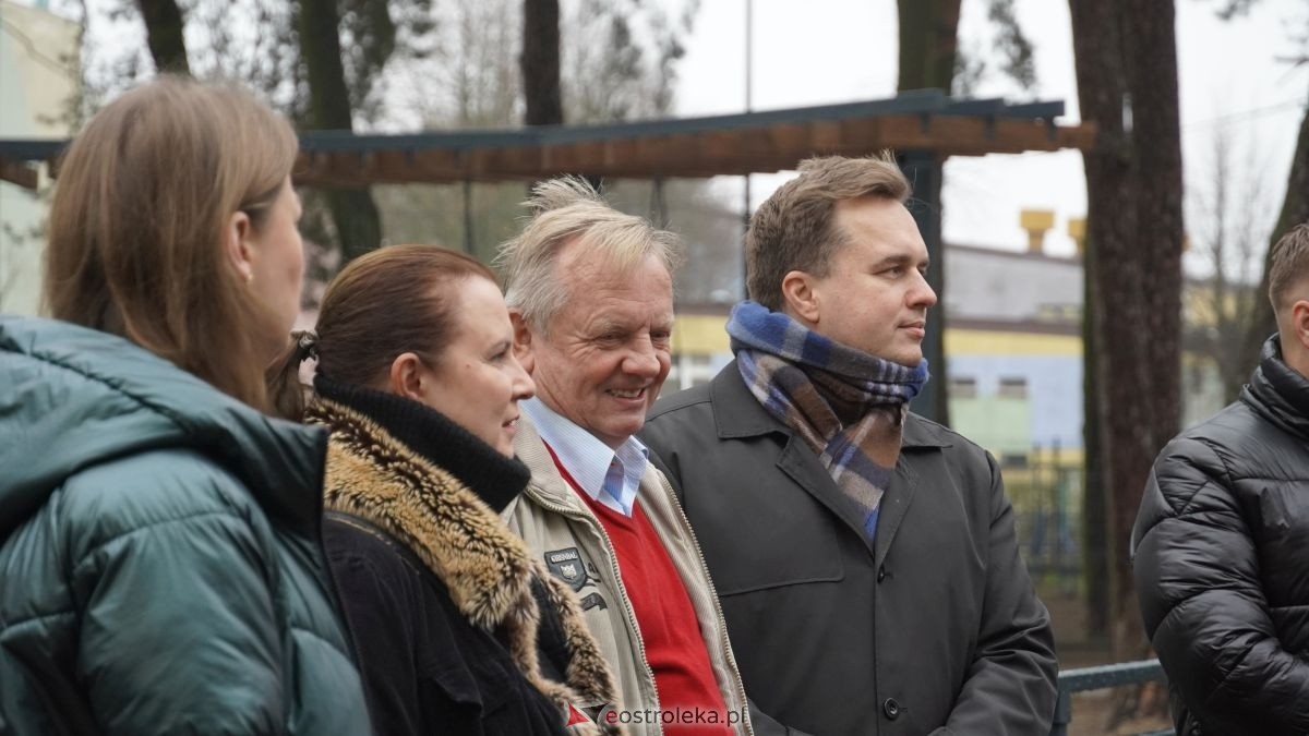 Odbiór robót w parku miejskim w Ostrołęce [10.12.2025] - zdjęcie #47 - eOstroleka.pl