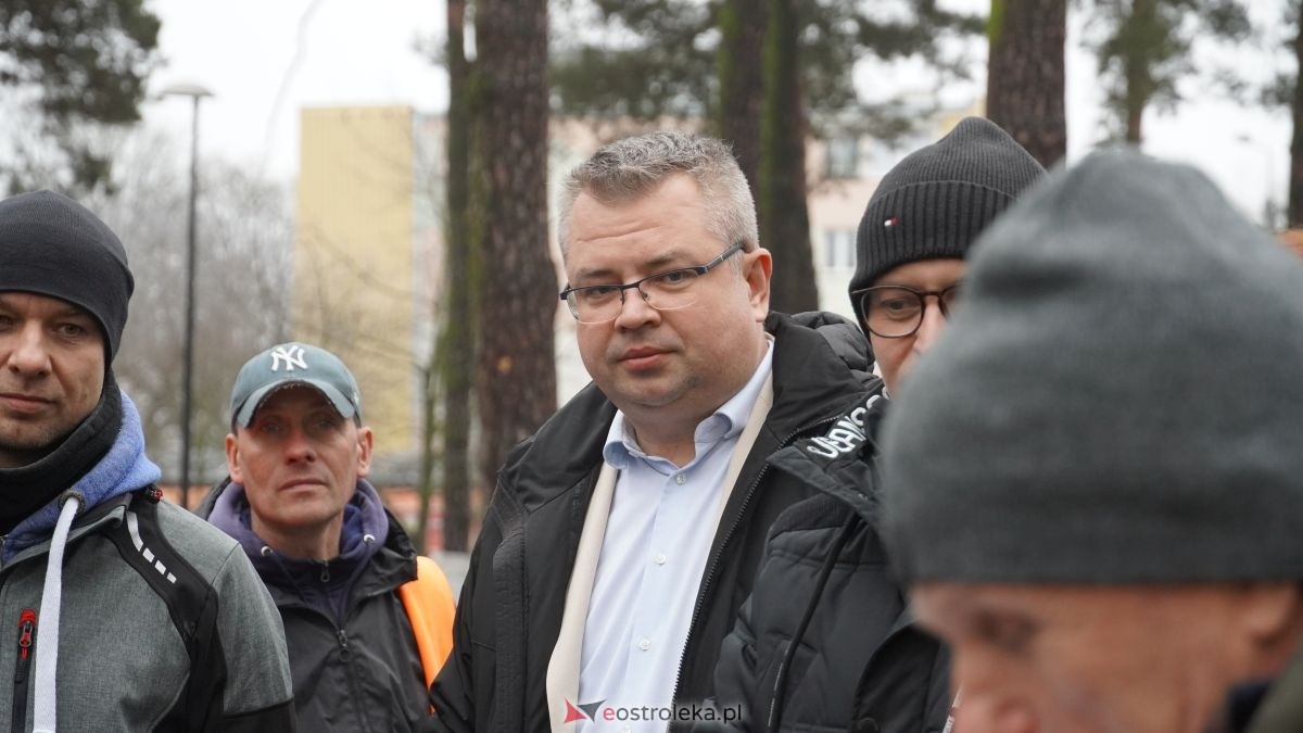 Odbiór robót w parku miejskim w Ostrołęce [10.12.2025] - zdjęcie #43 - eOstroleka.pl