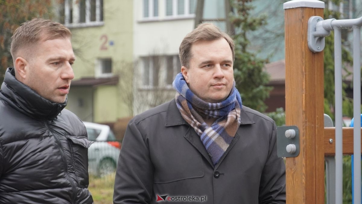 Odbiór robót w parku miejskim w Ostrołęce [10.12.2025] - zdjęcie #4 - eOstroleka.pl