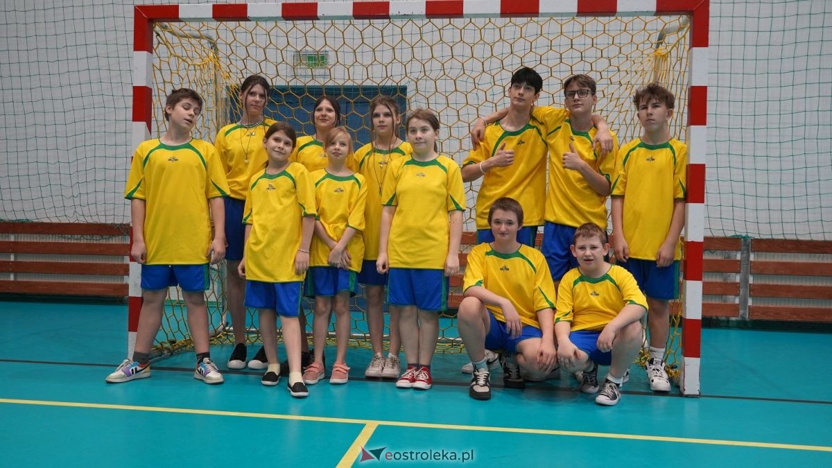 IV Mikołajkowa Spartakiada Sportowa [11.12.2025] - zdjęcie #115 - eOstroleka.pl