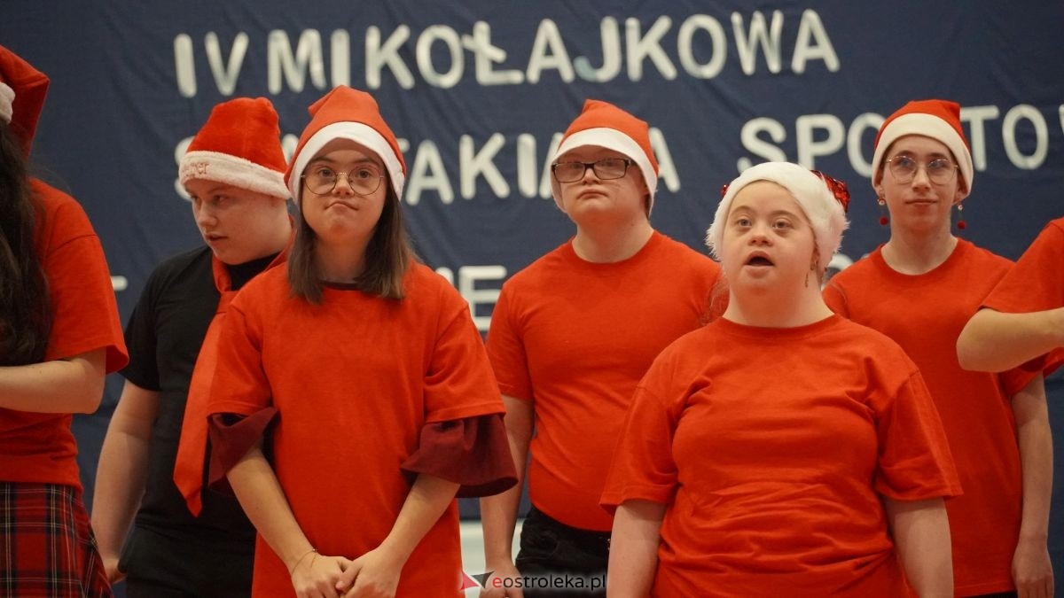 IV Mikołajkowa Spartakiada Sportowa [11.12.2025] - zdjęcie #76 - eOstroleka.pl