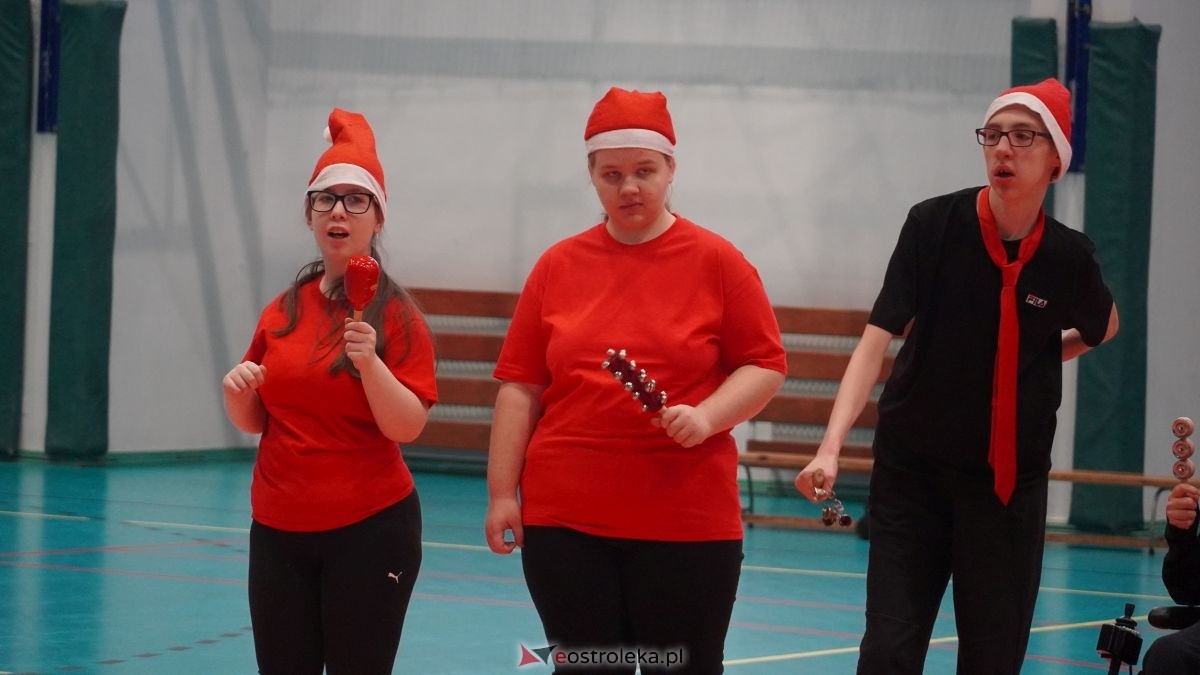 IV Mikołajkowa Spartakiada Sportowa [11.12.2025] - zdjęcie #65 - eOstroleka.pl
