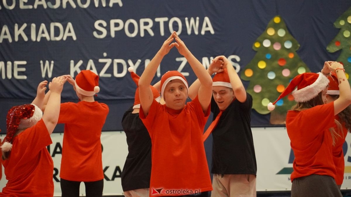 IV Mikołajkowa Spartakiada Sportowa [11.12.2025] - zdjęcie #63 - eOstroleka.pl