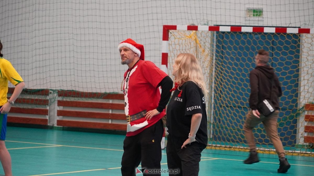 IV Mikołajkowa Spartakiada Sportowa [11.12.2025] - zdjęcie #56 - eOstroleka.pl
