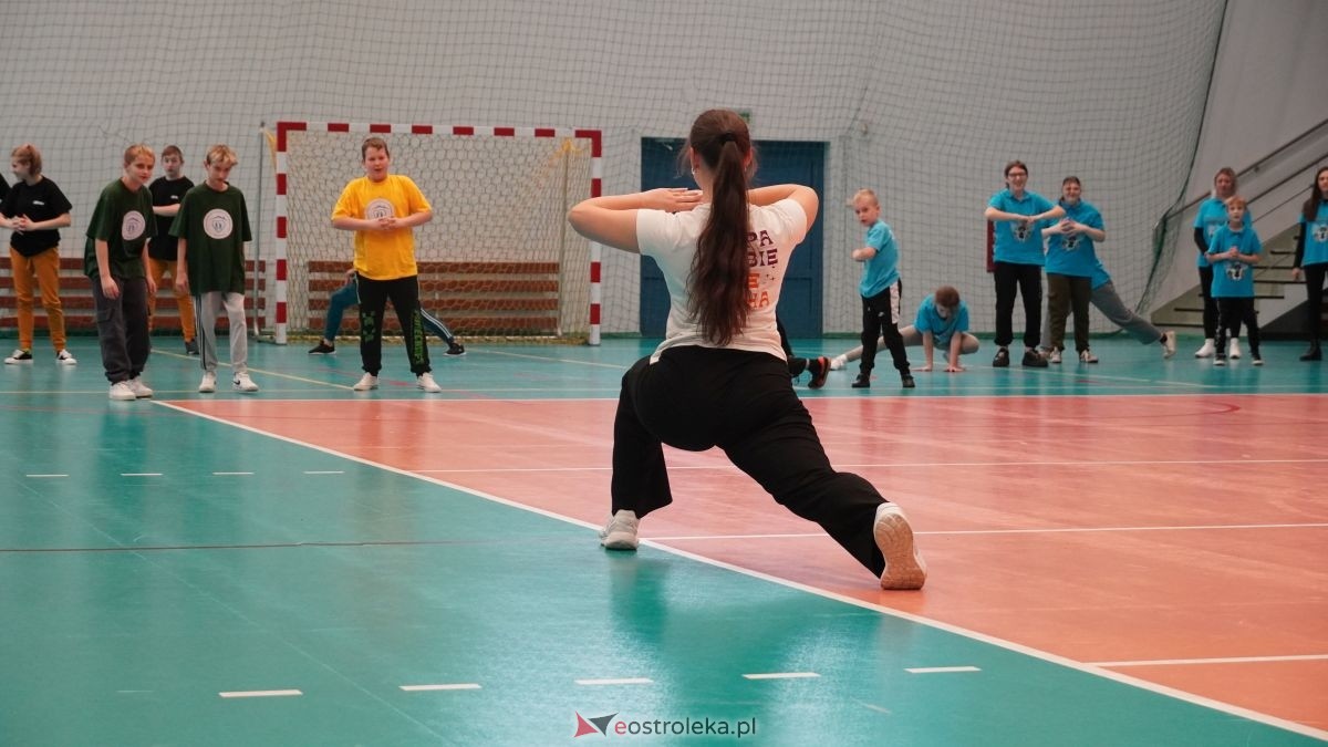 IV Mikołajkowa Spartakiada Sportowa [11.12.2025] - zdjęcie #44 - eOstroleka.pl