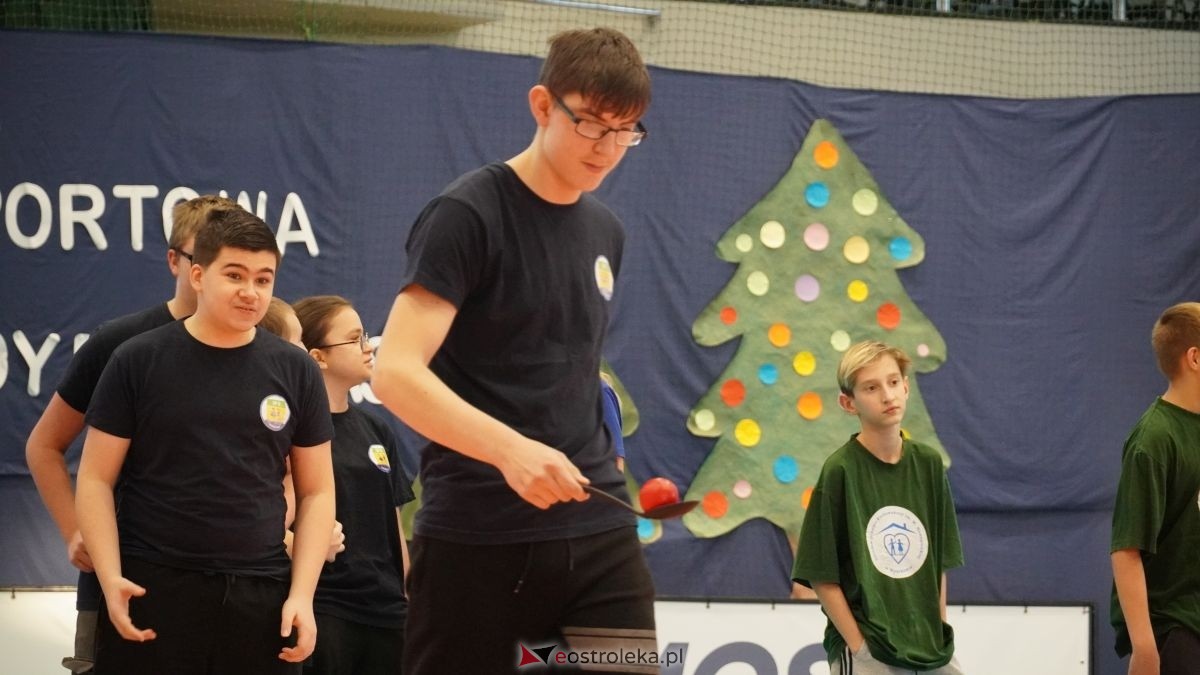 IV Mikołajkowa Spartakiada Sportowa [11.12.2025] - zdjęcie #20 - eOstroleka.pl
