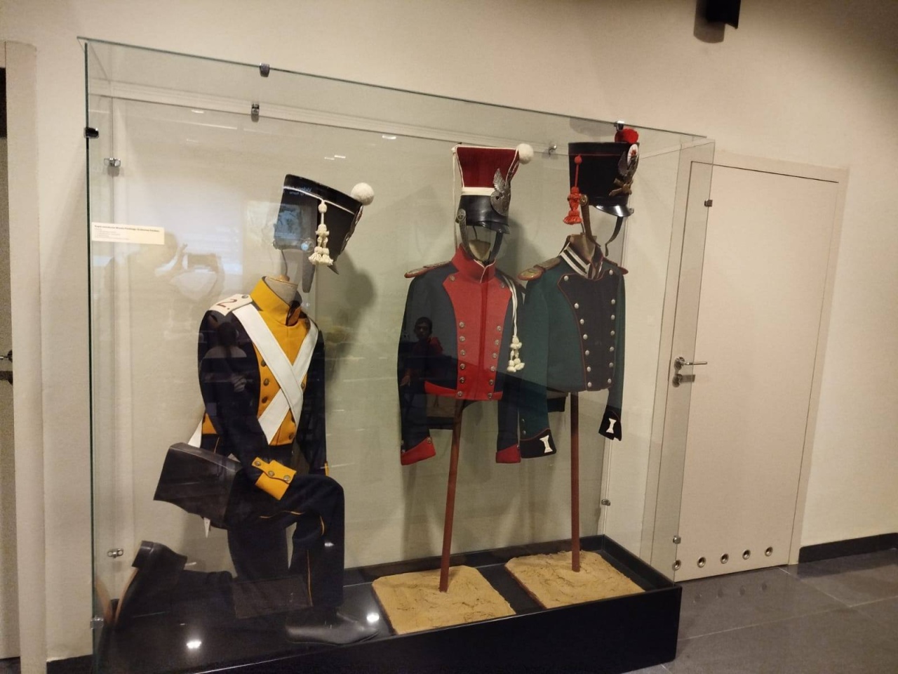 Żywa lekcja historii: klasa 2A ze Szkoły Podstawowej nr 5 na Fortach Bema, fot. SP nr 5 [10.12.2025] - zdjęcie #11 - eOstroleka.pl