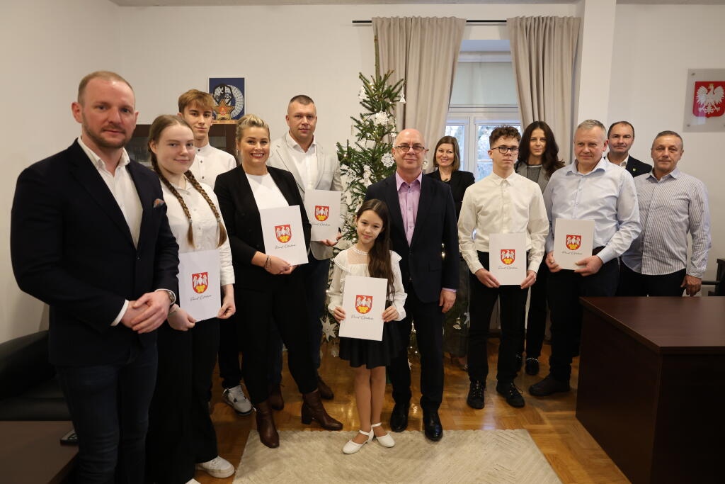 Nagrody starosty dla sportowców [12.12.2025] - zdjęcie #1 - eOstroleka.pl
