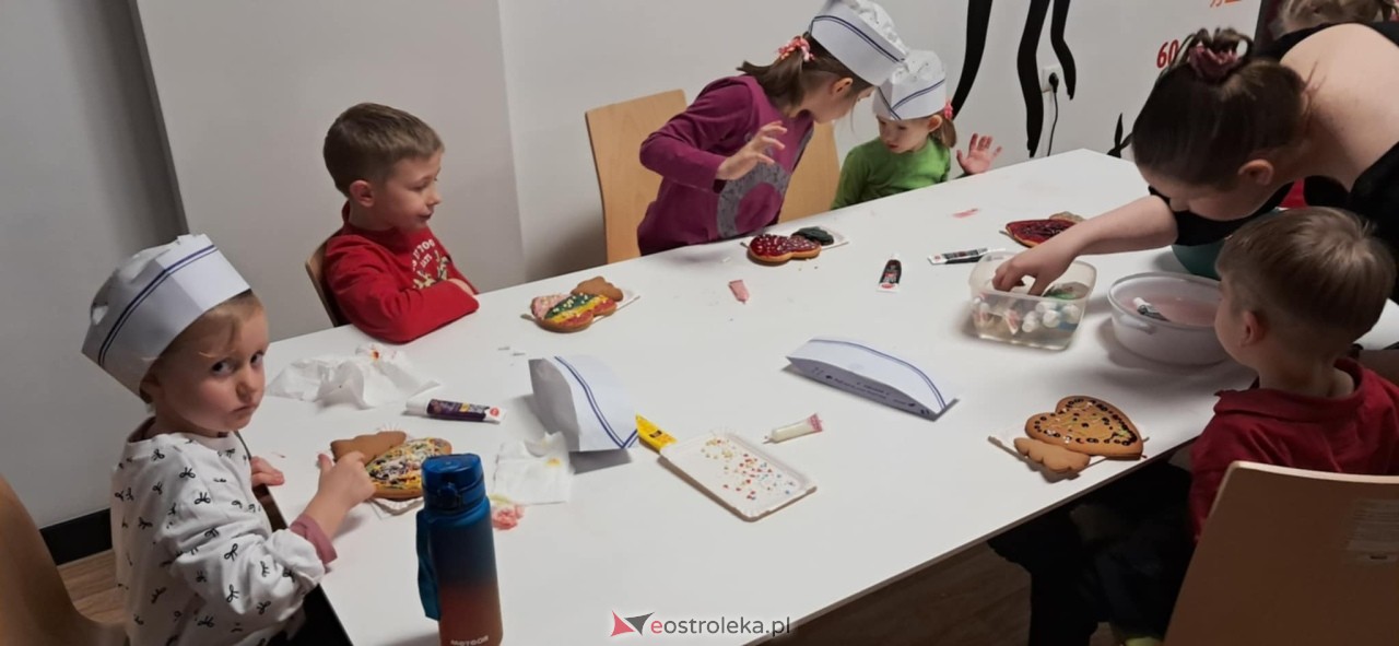 Świąteczne warsztaty w Multicentrum [12.12.2025] - zdjęcie #35 - eOstroleka.pl