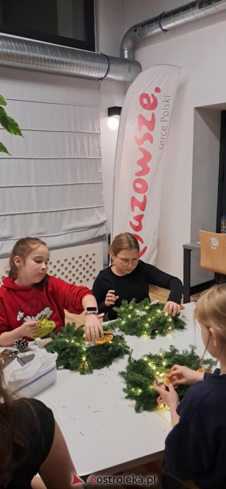 Świąteczne warsztaty w Multicentrum [12.12.2025] - zdjęcie #26 - eOstroleka.pl
