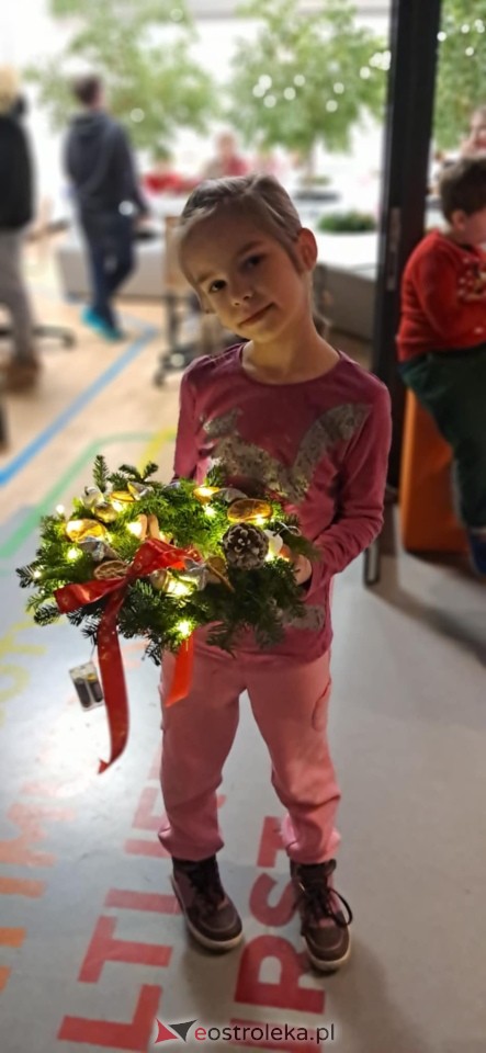 Świąteczne warsztaty w Multicentrum [12.12.2025] - zdjęcie #10 - eOstroleka.pl