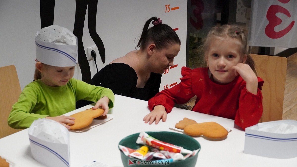 Świąteczne warsztaty w Multicentrum [12.12.2025] - zdjęcie #62 - eOstroleka.pl