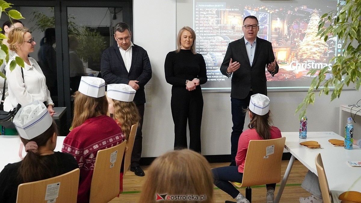 Świąteczne warsztaty w Multicentrum [12.12.2025] - zdjęcie #60 - eOstroleka.pl