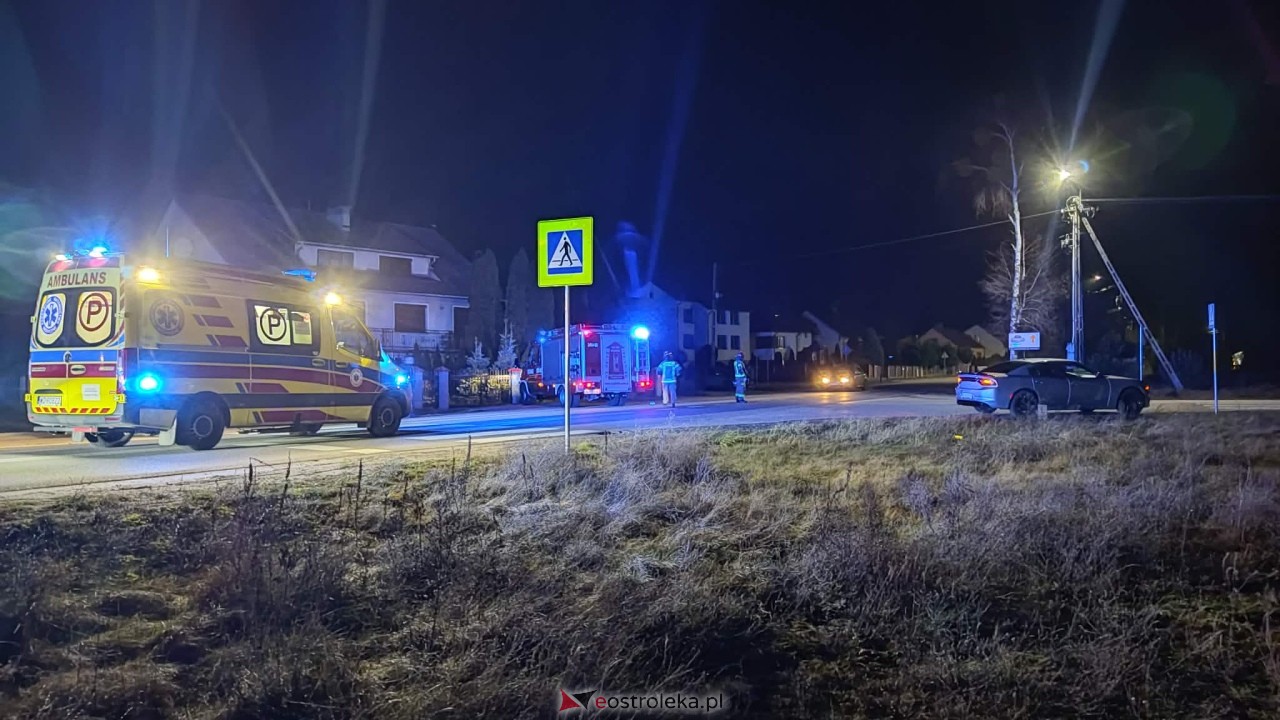 Wypadek w Łęgu Starościńskim - potrącenie pieszego [12.12.2025] - zdjęcie #15 - eOstroleka.pl