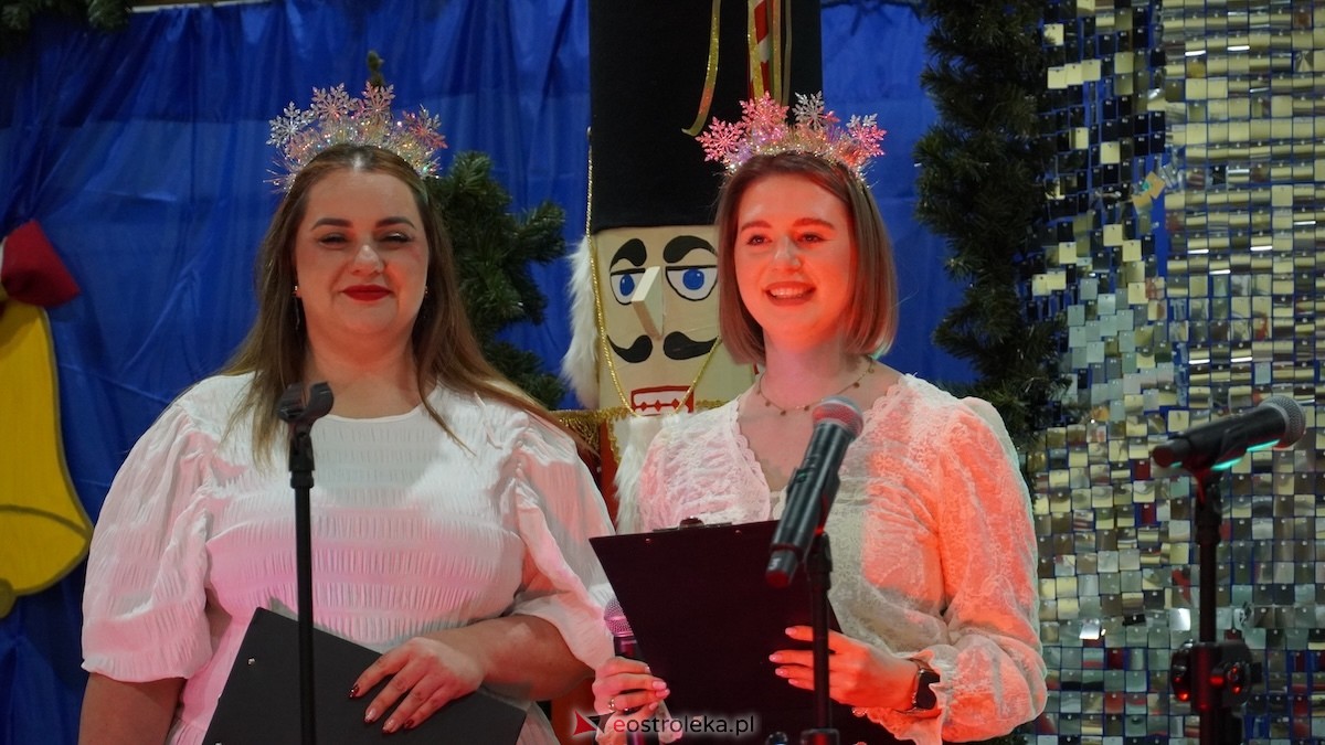 III Szkolny Kiermasz Bożonarodzeniowy w Rzekuniu [12.12.2025] - zdjęcie #87 - eOstroleka.pl