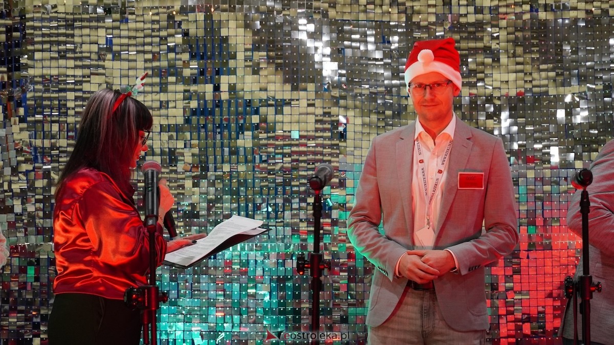 III Szkolny Kiermasz Bożonarodzeniowy w Rzekuniu [12.12.2025] - zdjęcie #79 - eOstroleka.pl