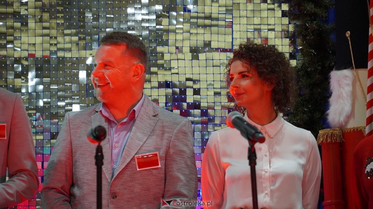 III Szkolny Kiermasz Bożonarodzeniowy w Rzekuniu [12.12.2025] - zdjęcie #78 - eOstroleka.pl