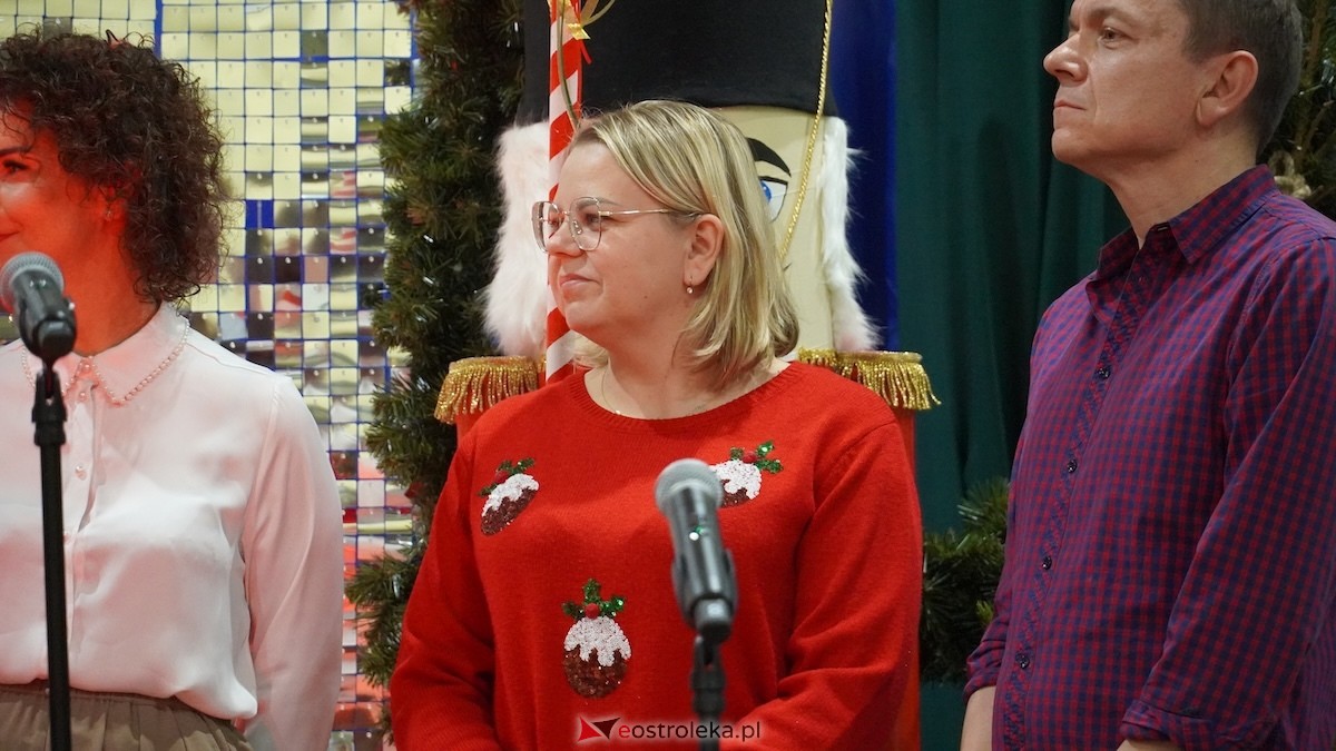 III Szkolny Kiermasz Bożonarodzeniowy w Rzekuniu [12.12.2025] - zdjęcie #74 - eOstroleka.pl