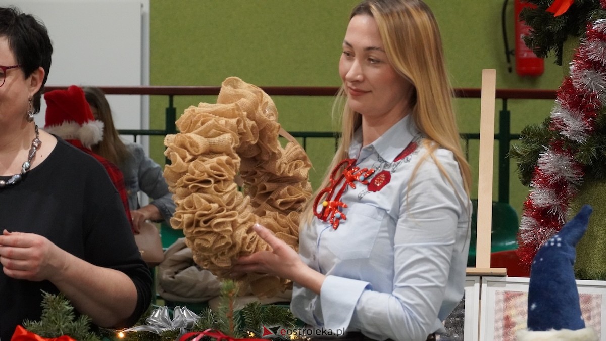 III Szkolny Kiermasz Bożonarodzeniowy w Rzekuniu [12.12.2025] - zdjęcie #65 - eOstroleka.pl