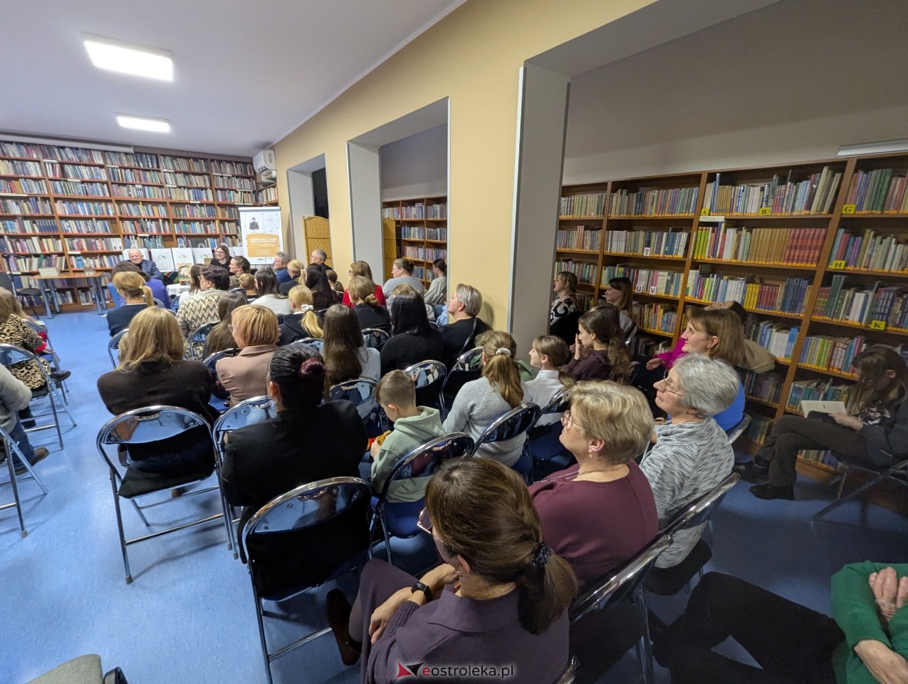 O krasnoludkach i sierotce Marysi po kurpiowsku [12.12.2025] - zdjęcie #2 - eOstroleka.pl