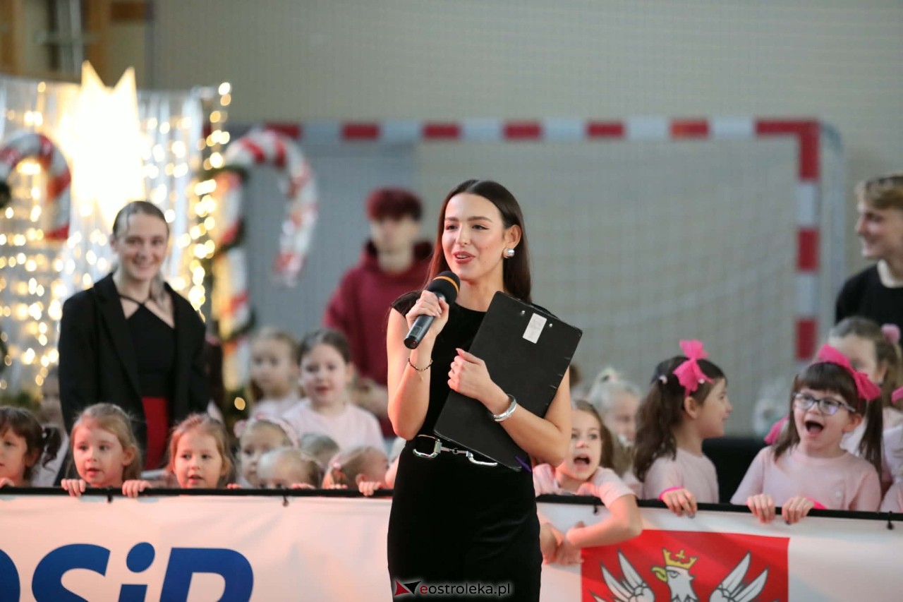 Świąteczna Gala Bezwahania Dance Center [13.12.2025] - zdjęcie #268 - eOstroleka.pl