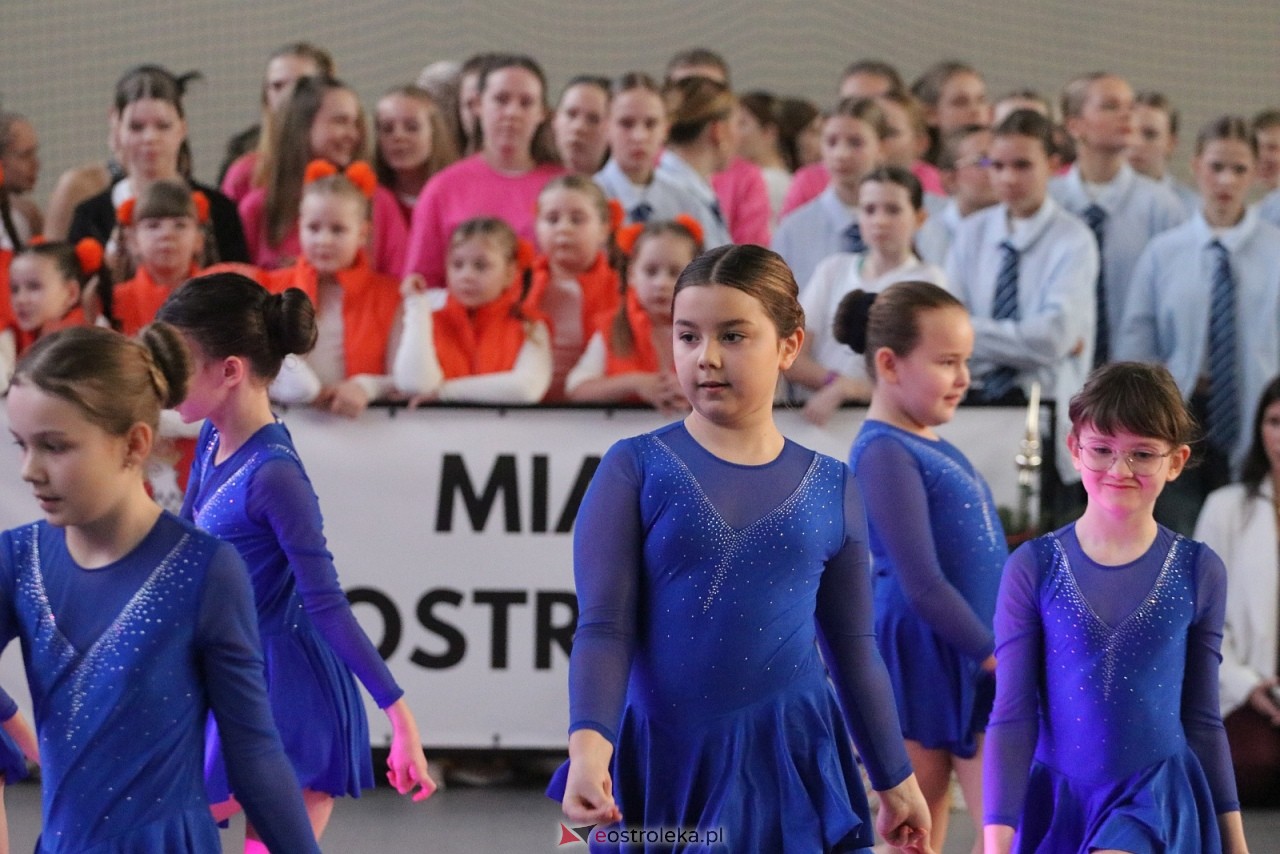 Świąteczna Gala Bezwahania Dance Center [13.12.2025] - zdjęcie #157 - eOstroleka.pl