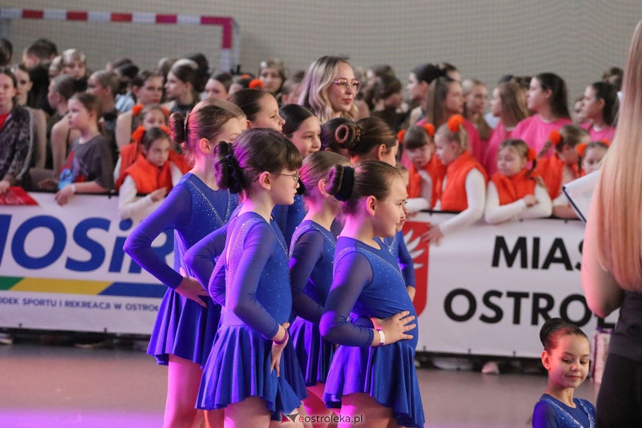 Świąteczna Gala Bezwahania Dance Center [13.12.2025] - zdjęcie #152 - eOstroleka.pl