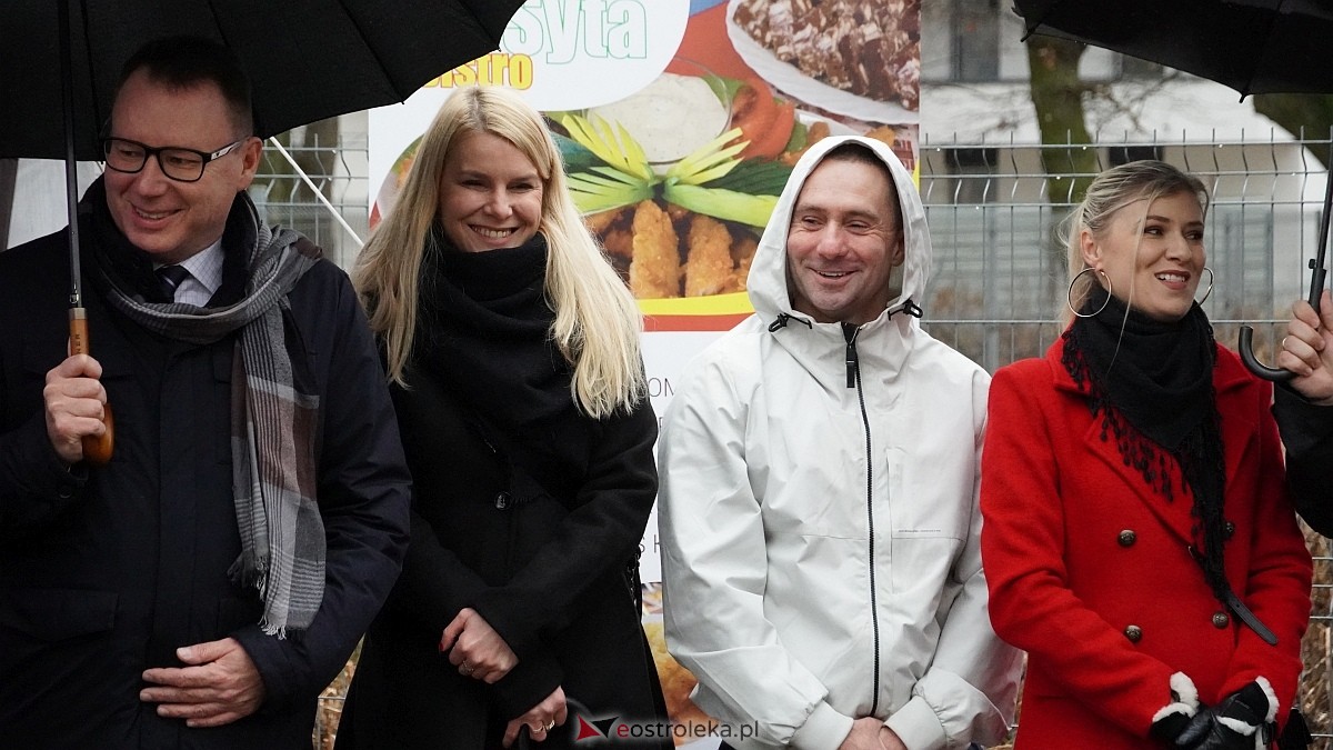 Wigilijne spotkanie na osiedlu Centrum [13.12.2025] - zdjęcie #83 - eOstroleka.pl