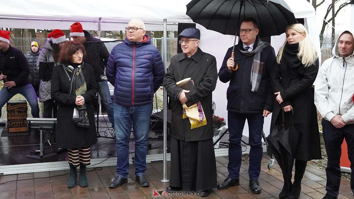 Wigilijne spotkanie na osiedlu Centrum [13.12.2025] - zdjęcie #79 - eOstroleka.pl