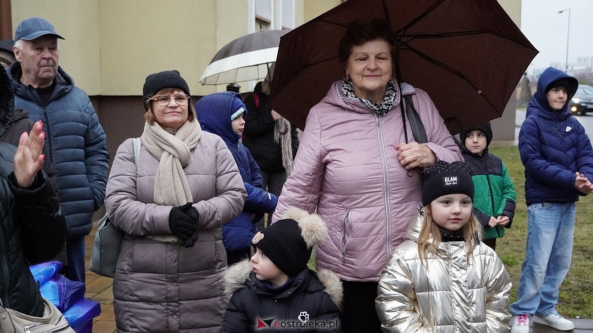 Wigilijne spotkanie na osiedlu Centrum [13.12.2025] - zdjęcie #70 - eOstroleka.pl