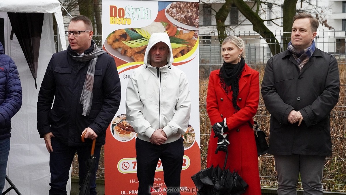 Wigilijne spotkanie na osiedlu Centrum [13.12.2025] - zdjęcie #64 - eOstroleka.pl