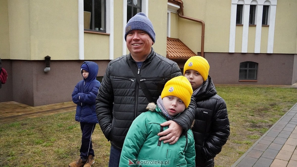 Wigilijne spotkanie na osiedlu Centrum [13.12.2025] - zdjęcie #50 - eOstroleka.pl