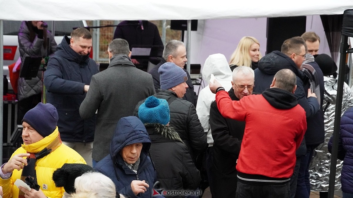 Wigilijne spotkanie na osiedlu Centrum [13.12.2025] - zdjęcie #61 - eOstroleka.pl