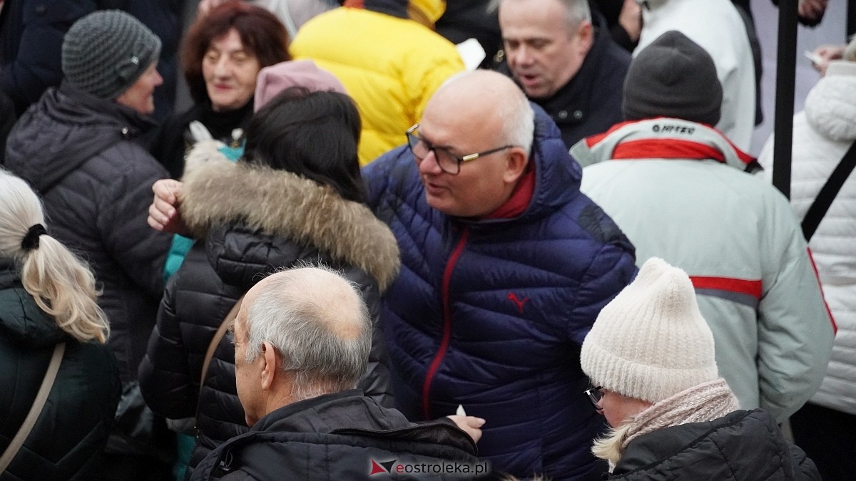 Wigilijne spotkanie na osiedlu Centrum [13.12.2025] - zdjęcie #25 - eOstroleka.pl