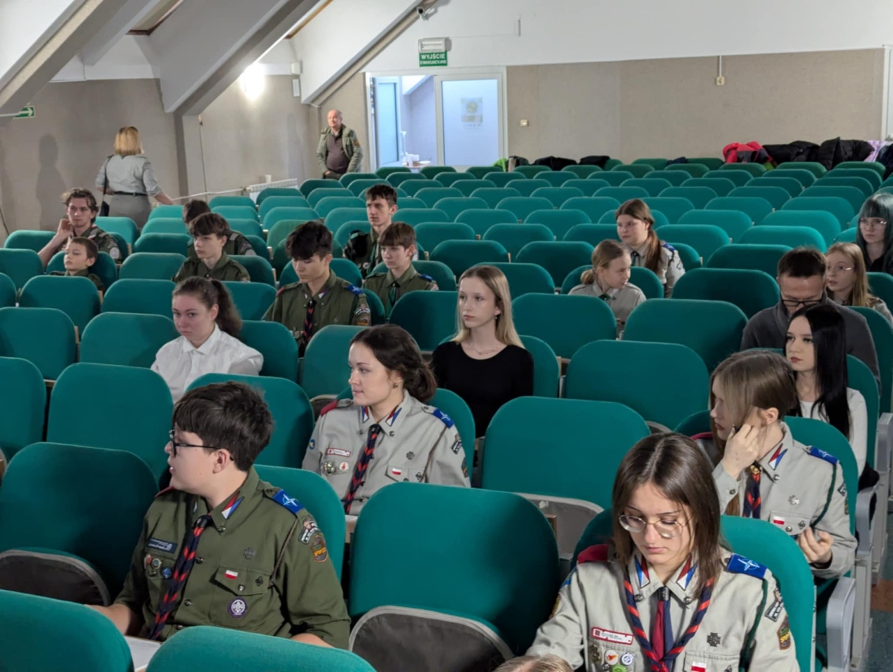 II miejskie dyktando w Ostrołęce [13.12.2025] - zdjęcie #14 - eOstroleka.pl