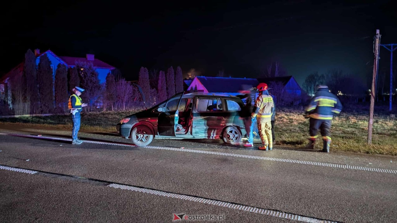 Wypadek w Borawem [13.12.2025] - zdjęcie #9 - eOstroleka.pl