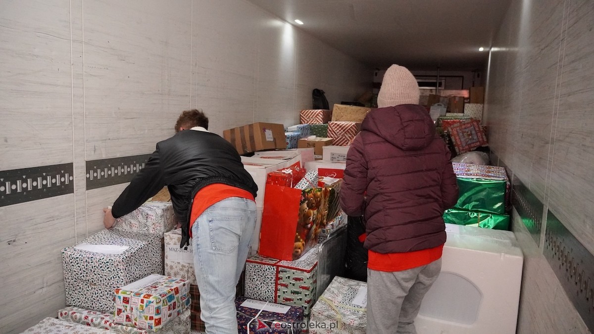 Weekend cudów trwa! Pierwszy dzień finału Szlachetnej Paczki zakończony [13.12.22025] - zdjęcie #61 - eOstroleka.pl