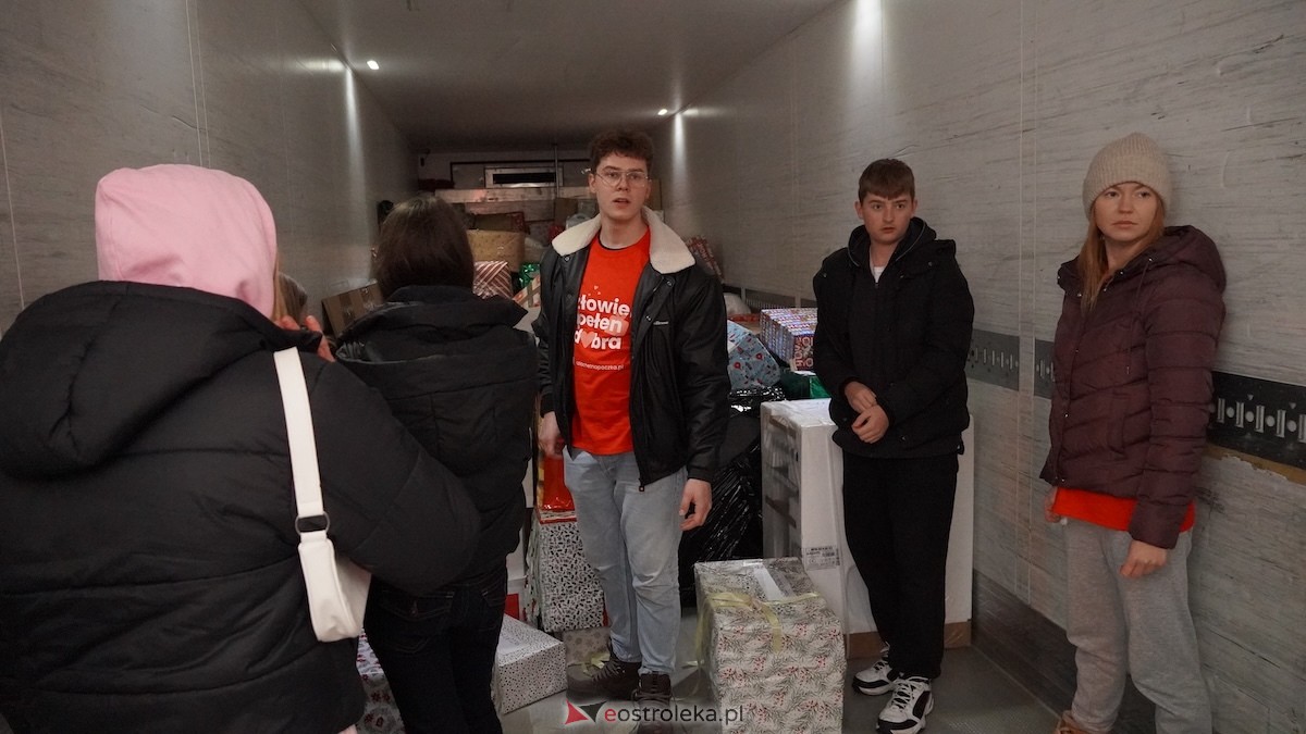 Weekend cudów trwa! Pierwszy dzień finału Szlachetnej Paczki zakończony [13.12.22025] - zdjęcie #51 - eOstroleka.pl