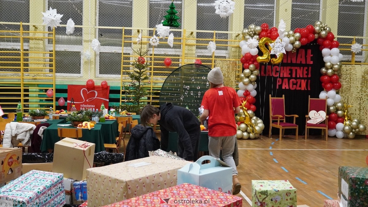 Weekend cudów trwa! Pierwszy dzień finału Szlachetnej Paczki zakończony [13.12.22025] - zdjęcie #32 - eOstroleka.pl