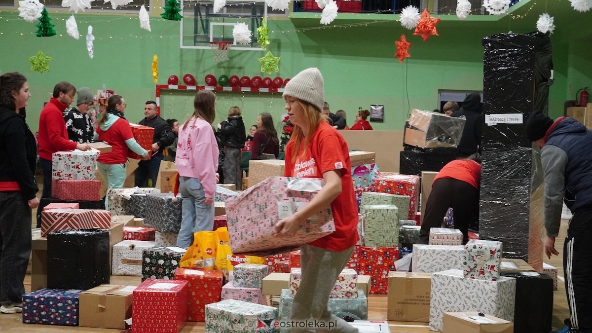 Weekend cudów trwa! Pierwszy dzień finału Szlachetnej Paczki zakończony [13.12.22025] - zdjęcie #28 - eOstroleka.pl