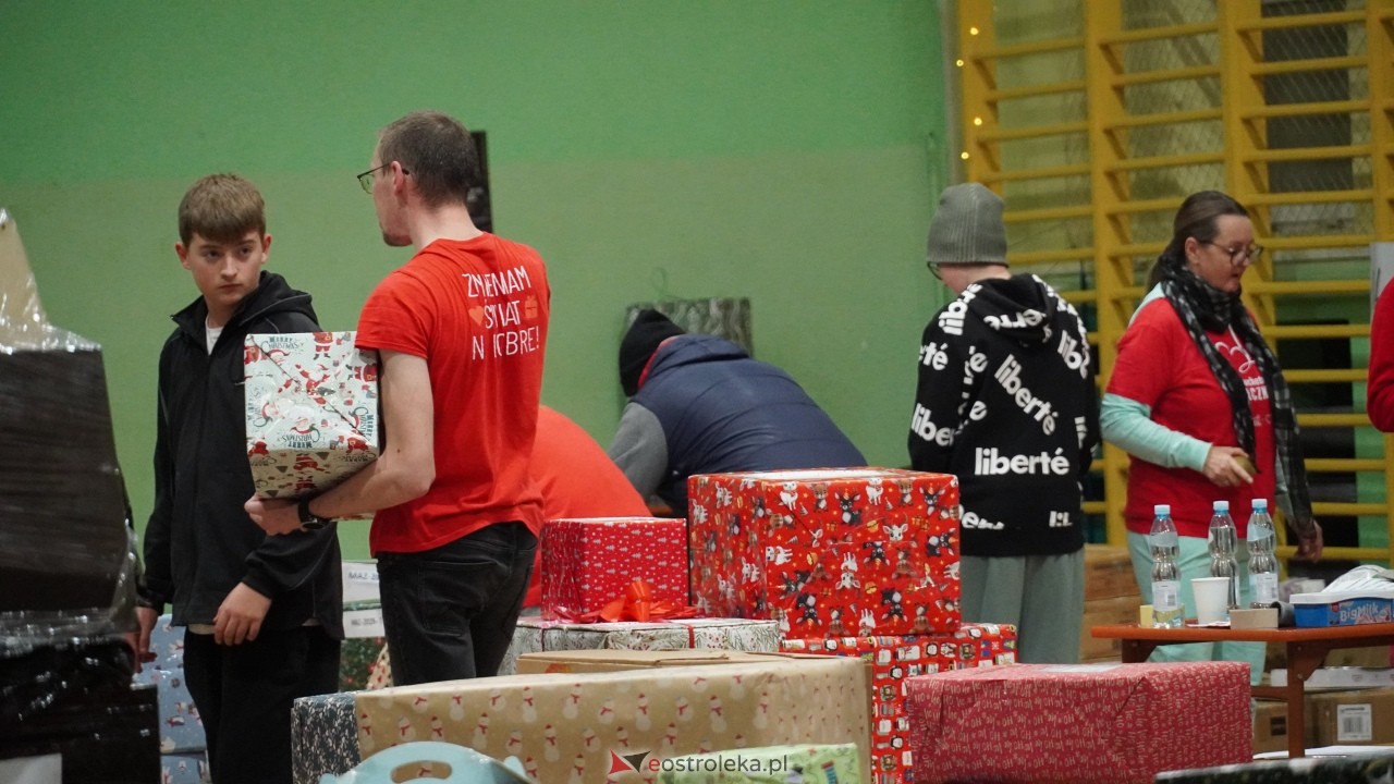 Weekend cudów trwa! Pierwszy dzień finału Szlachetnej Paczki zakończony [13.12.22025] - zdjęcie #1 - eOstroleka.pl