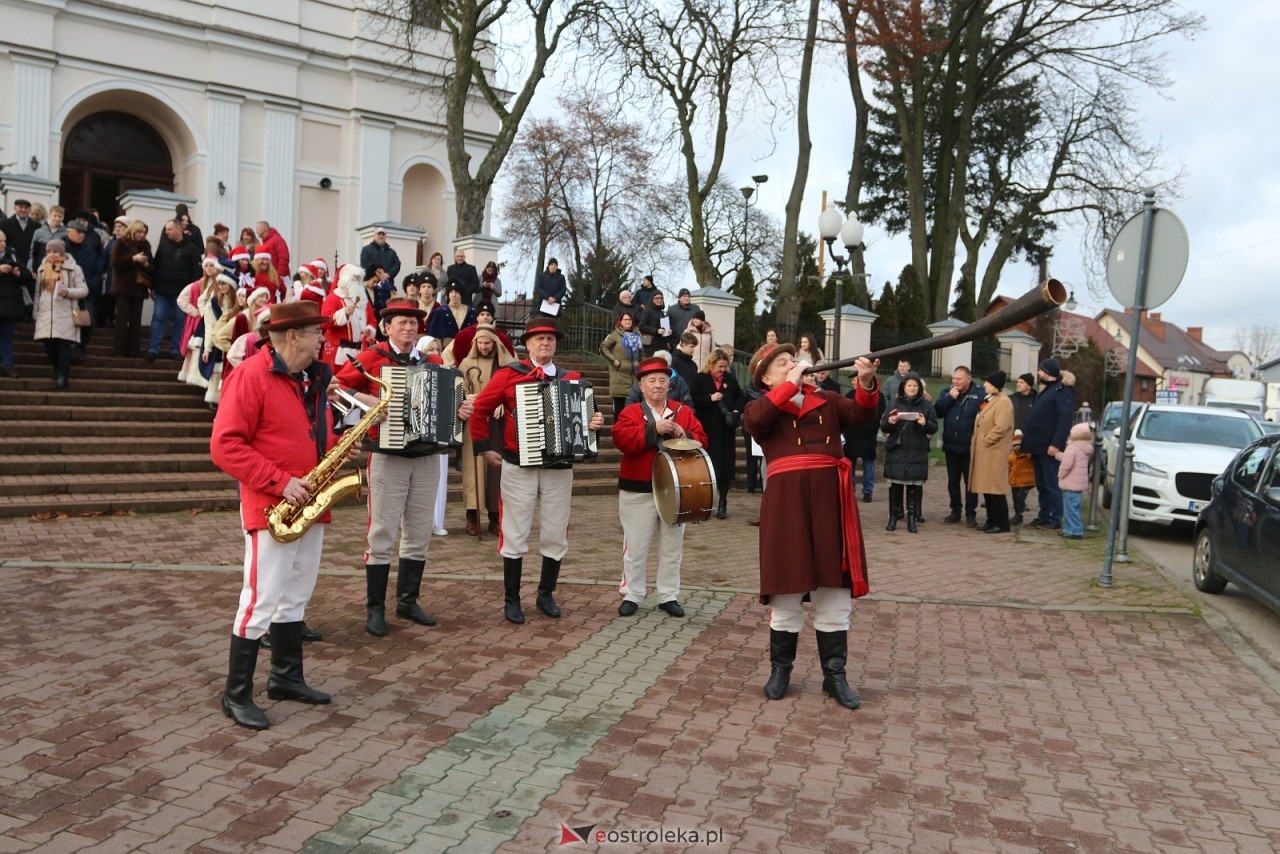 Jarmark Bożonarodzeniowy w Kadzidle [14.12.2025] - zdjęcie #146 - eOstroleka.pl