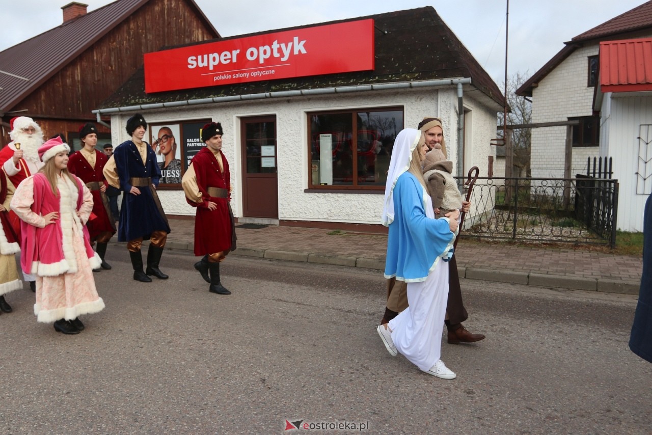 Jarmark Bożonarodzeniowy w Kadzidle [14.12.2025] - zdjęcie #135 - eOstroleka.pl