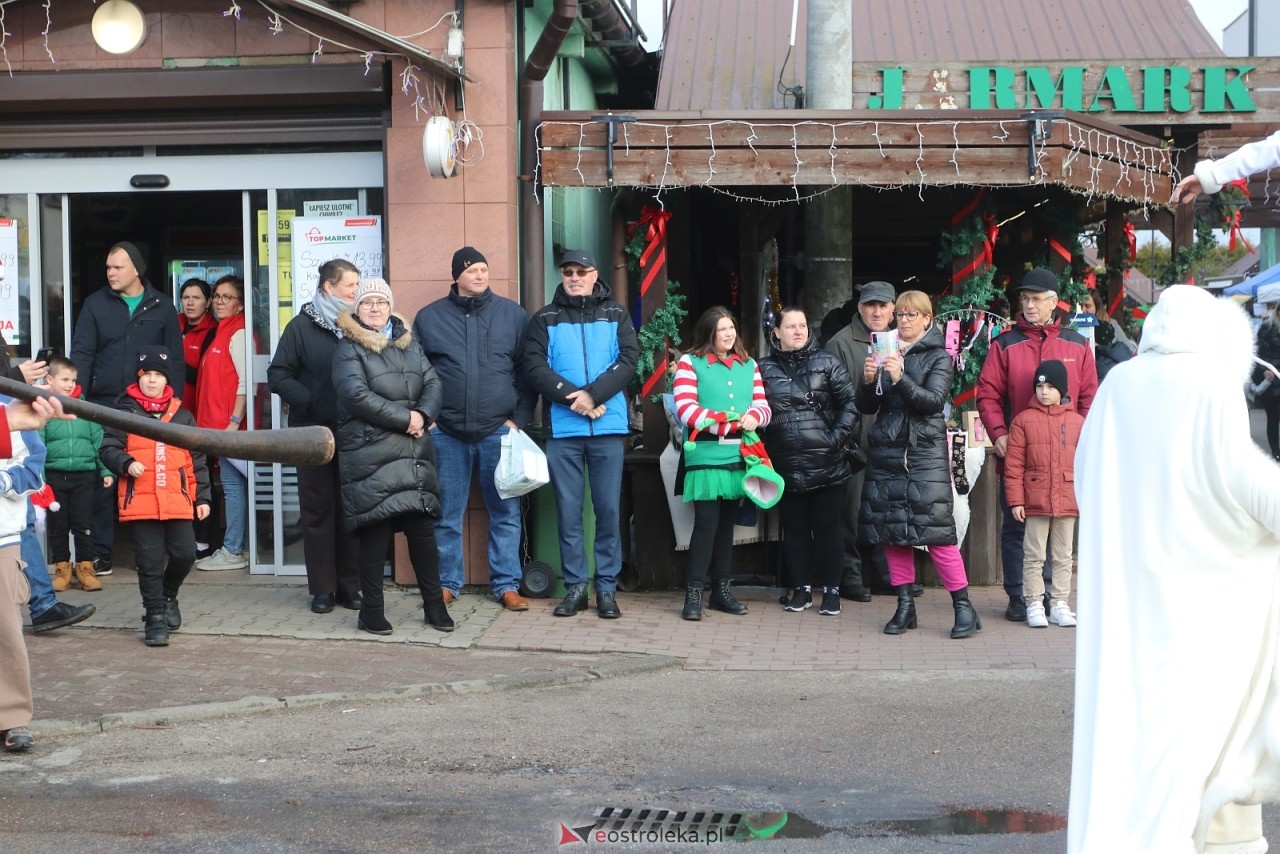 Jarmark Bożonarodzeniowy w Kadzidle [14.12.2025] - zdjęcie #103 - eOstroleka.pl