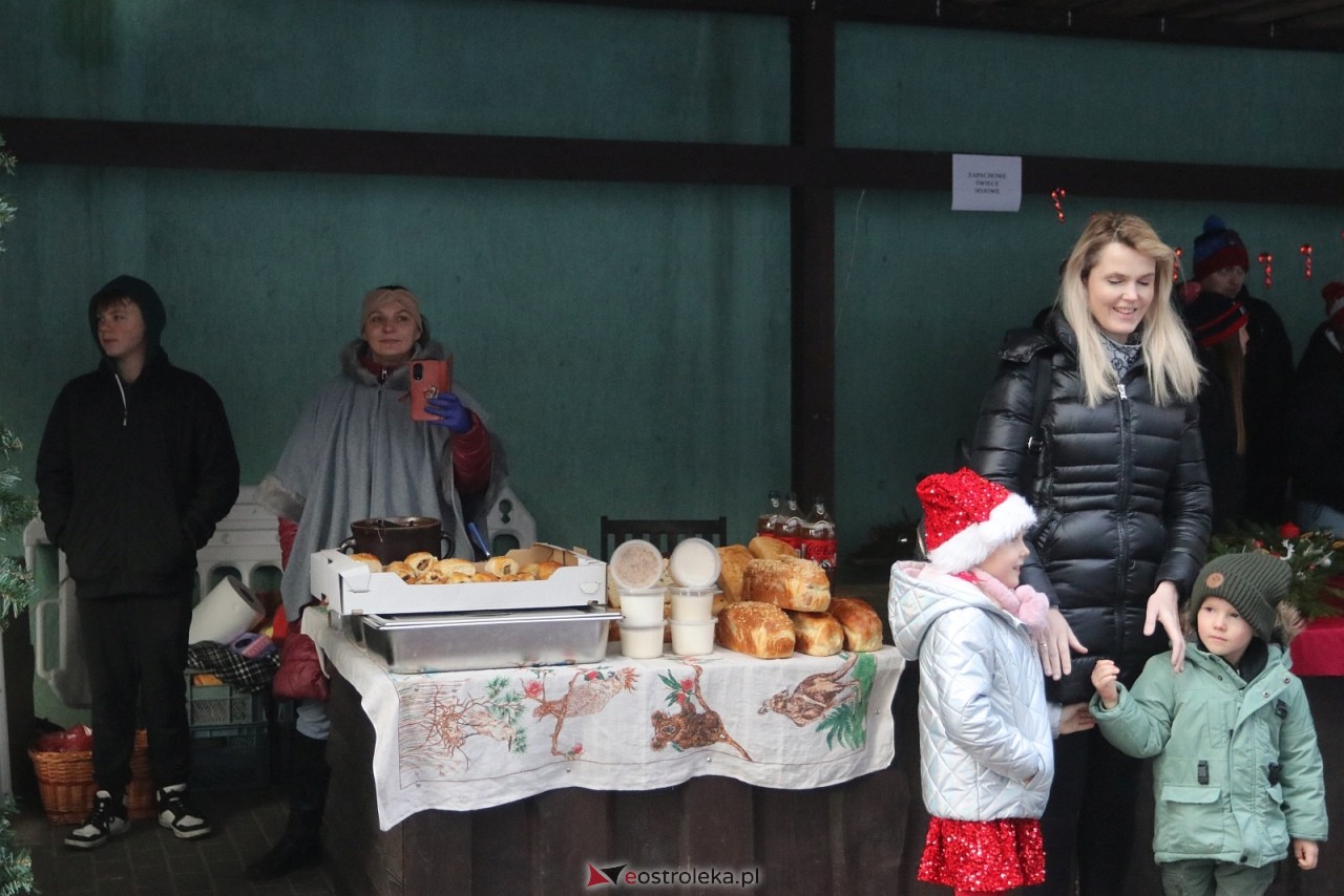 Jarmark Bożonarodzeniowy w Kadzidle [14.12.2025] - zdjęcie #97 - eOstroleka.pl